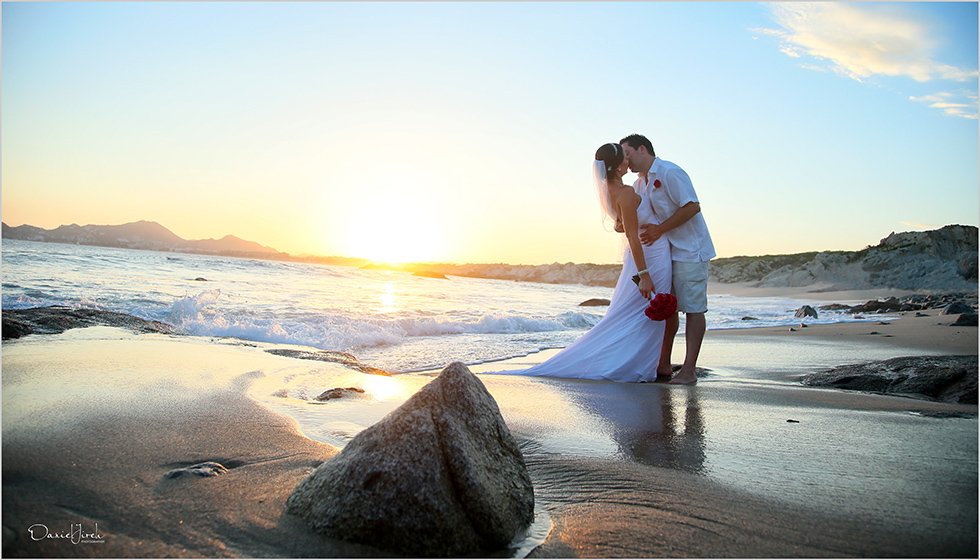 Los Cabos Weddings at Sunset Da Mona Lisa by Tammy Wolff