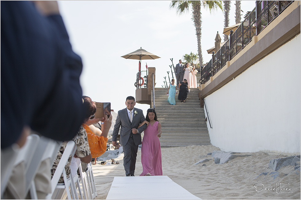 Wedding at Villa del Arco by Cabo Weddings Services by Tammy Wolff